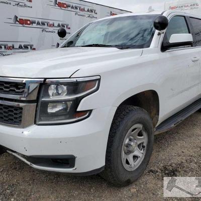 170-2016 Chevrolet Tahoe, White CURRENT SMOG
Current Smog, 4WD, Cold AC, power windows, power mirrors, rear climate control, cruise...