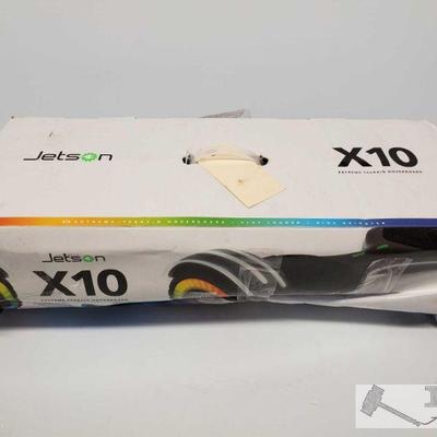 Jetson X10 Extreme-Terrain Hoverboard
Jetson X10 Extreme-Terrain Hoverboard. In box, Charger included 
OS19-026460.13