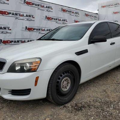 2012 Chevrolet Caprice, White
Cold AC, front power windows, power mirrors, window tint Year: 2012 
Make: Chevrolet 
Model: Caprice...