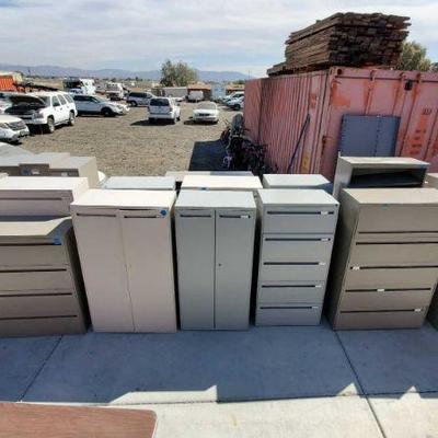 Approx Twenty-Eight Office Shelving Units and filing cabinets
Sizes vary from approx 72