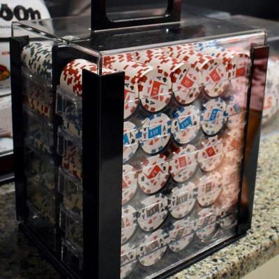 Poker chips