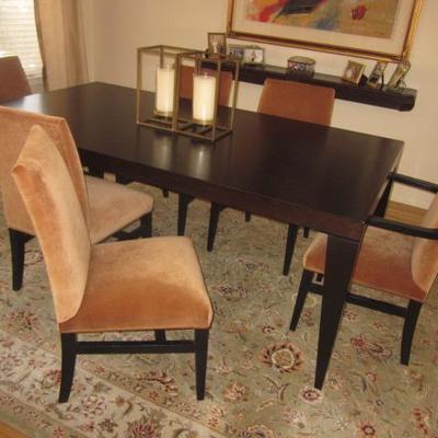 Black Dining Table with 6 Plush Chairs 