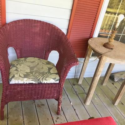 Wicker chair $10
2 available
table $3