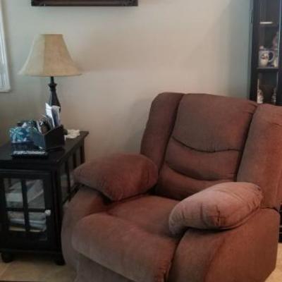 Recliner $40..some spots