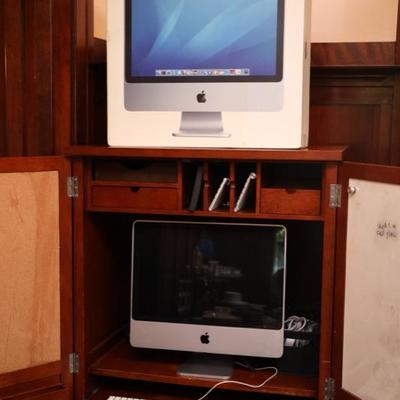 1980's apple iMac  and accessories 