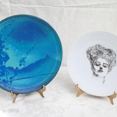 vintage and modern collectible plates 