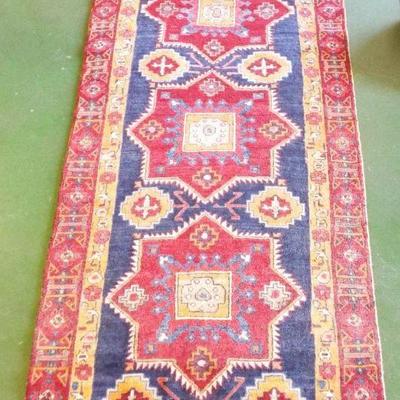 Handmade Wool Kurdish Rug 3'10x8'10
