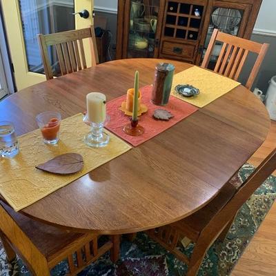 Gs mastercraft oak mission table and 6 chairs