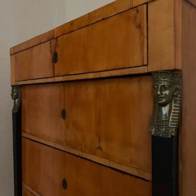 Sepultura Lingerie Chest with Egyptian Bust Detail