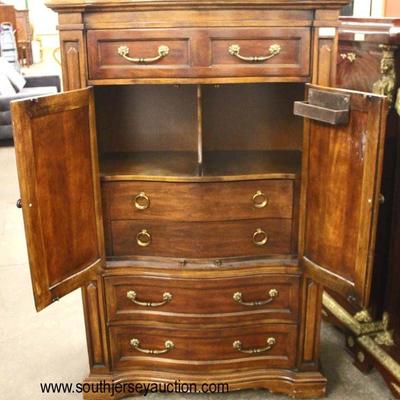 NICE Mahogany Gentlemenâ€™s Chest with Fitted Interior signed â€œUniqueâ€

Auction Estimate $200-$400 â€“ Located Inside