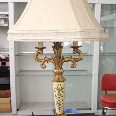 Large Selection of Table Lamps

Auction Estimate 5-$200 â€“ Located Inside