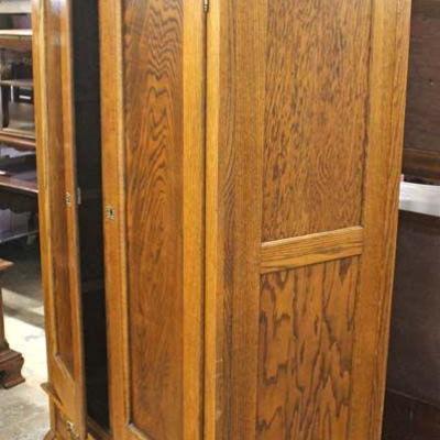 ANTIQUE Oak 2 Door 1 Drawer Panel Side Wardrobe with Carved Crest

Auction Estimate $100-$300 â€“ Located Inside