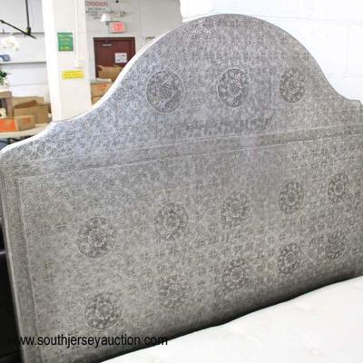 Morocco Style All Metal Carved Full Size Bed with Posturepedic Mattress

Auction Estimate $200-$400 â€“ Located Inside
