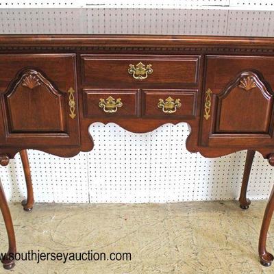 SOLID Mahogany “Lexington Furniture” Queen Anne Brandy Board in Very Good Condition

Auction Estimate $300-$600 – Located Inside