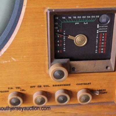 VINTAGE Dumont Television Radio on Frame

Auction Estimate $100-$200 â€“ Located Dock