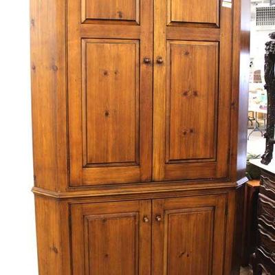  Country Pine 2 Piece â€œWilliam Draper Cabinet Makerâ€ 4 Door Corner Cabinet with Panel Front Doors

Auction Estimate $300-$600 â€“...