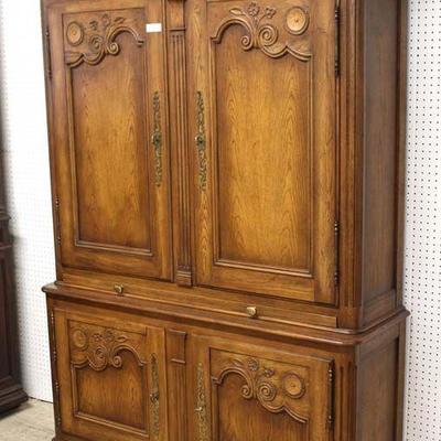 IMG_7166 auction

Country French Style 2 Piece 4 Door Mirrored Back Liquor Bar

Auction Estimate $300-$600 â€“ Located Inside 