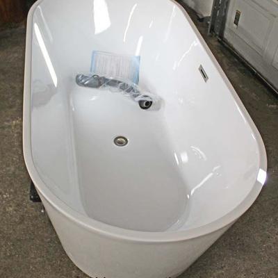  NEW Woodbridgeâ€ Freestanding Soaking Tub

Auction Estimate $200-$400 â€“ Located Inside 