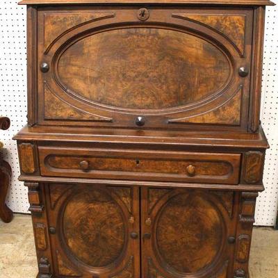ANTIQUE Walnut Burled Victorian Slant Front Desk in the Original Finish

Auction Estimate $200-$400 â€“ Located Inside

 