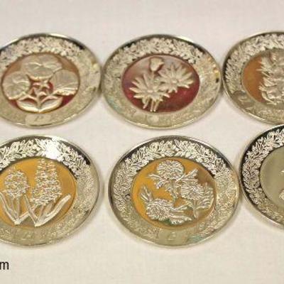  8 Marked 925 Commemorative Coins

Auction Estimate $100-$200 â€“ Located Glassware 