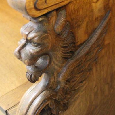  ANTIQUE Quartersawn Oak Carved with Wing Griffin Arms Lift Top Hall Bench

Auction Estimate $400-$800 â€“ Located Inside 