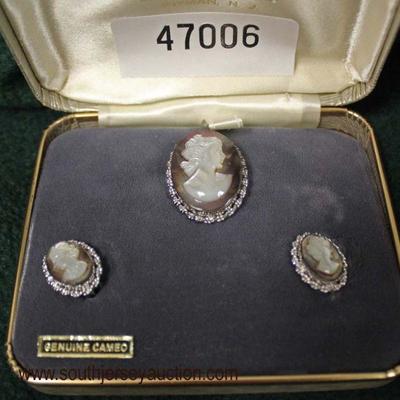VINTAGE 3 Piece Set Genuine Cameo Brooch and Earrings

Auction Estimate $25-$50 â€“ Located Glassware