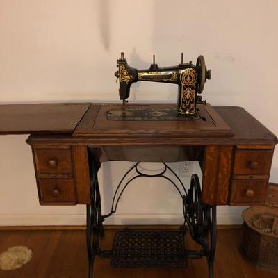 Antique Damascus treadle sewing machine
$200