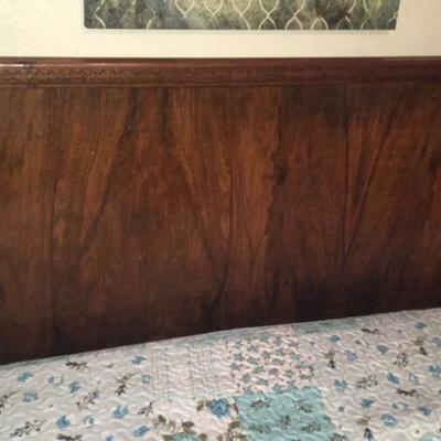 antique carved full size bed 