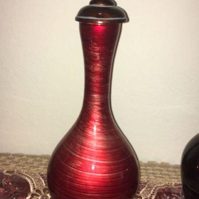 red swirl glass vase 