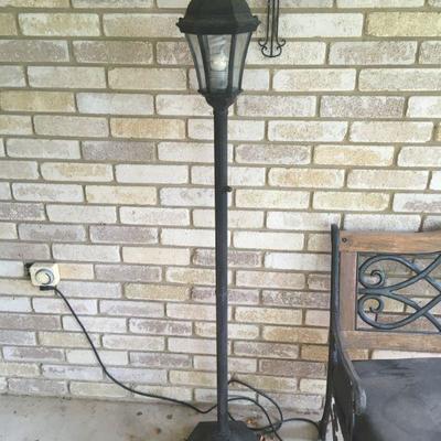 outdoor patio floor lamp