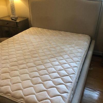 queen bed complete $395.00