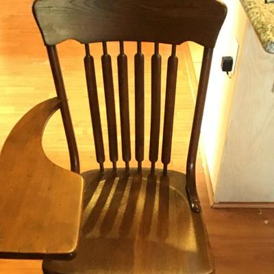 Antique  student  chair