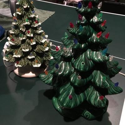 VINTAGE CERAMIC CHRISTMAS TREES ONE WITH MUSICAL BASE