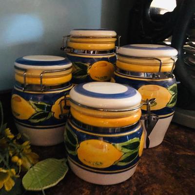Lemon designed kitchen jars 