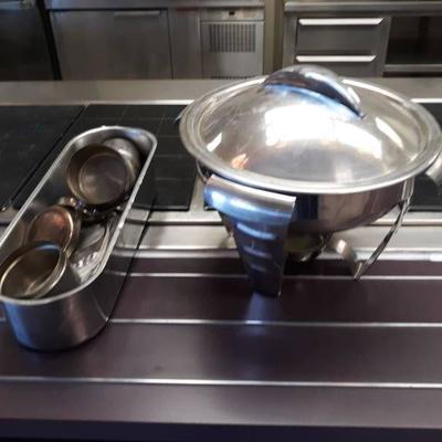 Misc S S Pans, Heated Serving Dish