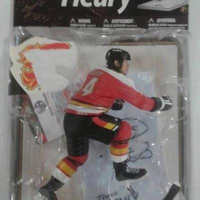 Signed Theo Fleury Calgary Flames McFarlane Figure ...