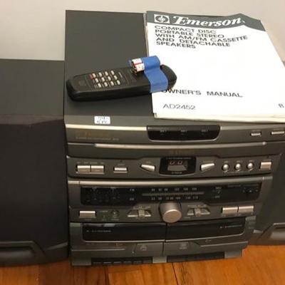 Emerson Compact Stereo am/fm, cassette, 3CD with 2 detachable speakers AD-2452 $79