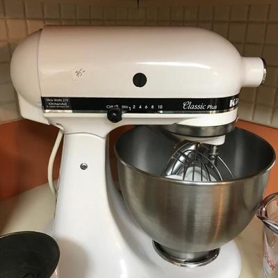 Kitchenaid mixer $75