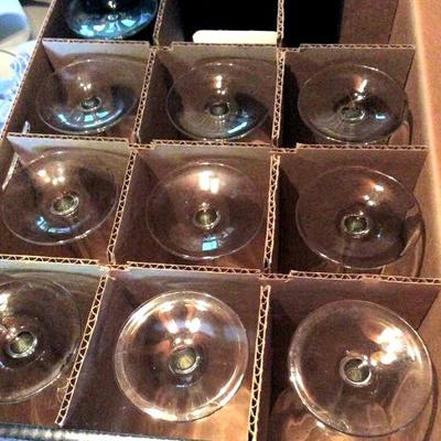  APT036 Box of Ten Wine Glasses