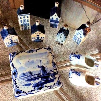 APT023 Vintage Holland Delft Collectibles