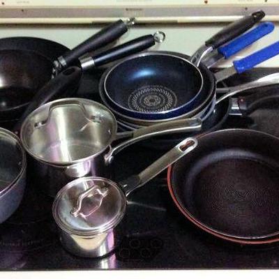 HMT041 Various Pots and Pans