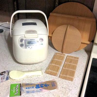 HMT117 Zojirushi Rice Cooker, Rice Paddles & More