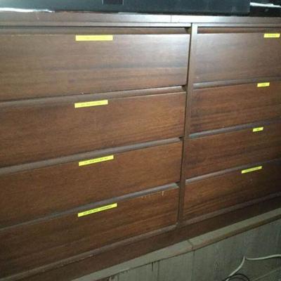 HMT162 Eight Drawer Dresser & Office Supplies