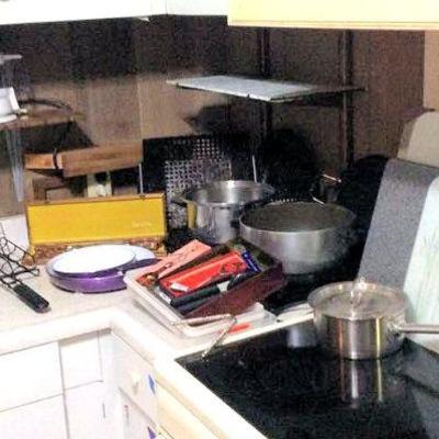 HMT091 Small Kitchen Appliances, Cutting Boards, De Ville Knives & More
