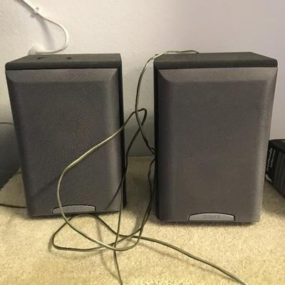 Pair of Sony speakers