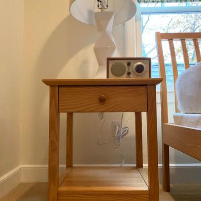 Single Drawer Bed Side Table 