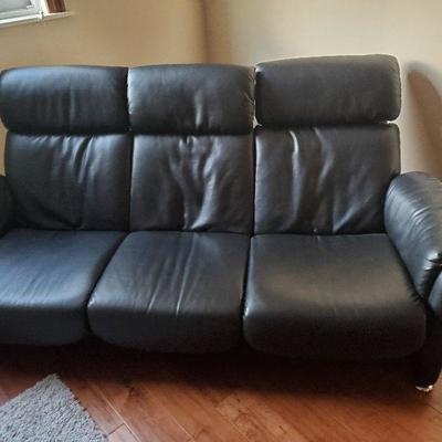 Recliner couch order made from Japan