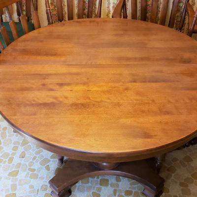 Round Dining Room table with 4 Leaves, 6 chairs.  
