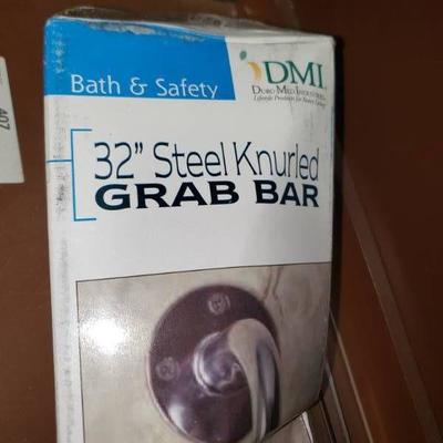 32 Steel Knurled Grab Bar