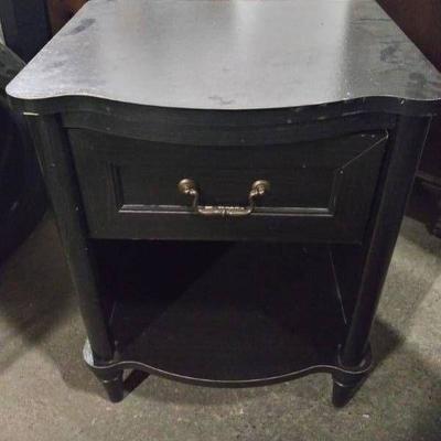 Nice Wood End Table with Drawer